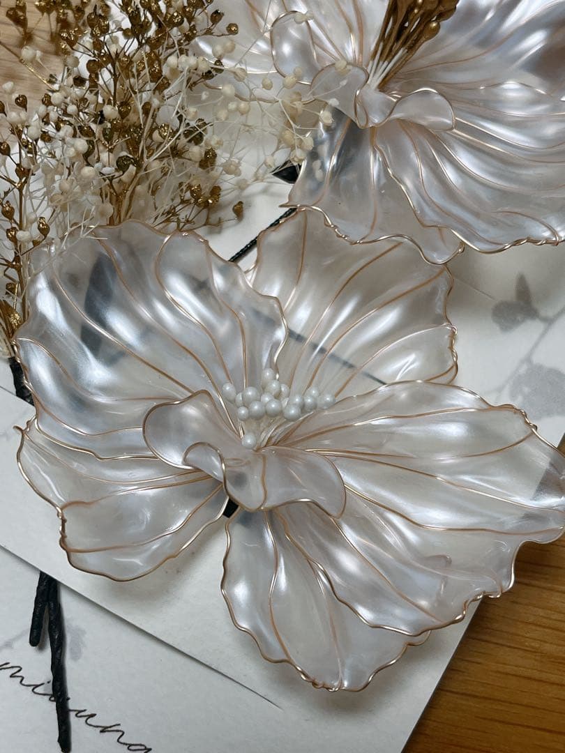 miuuna ヘアアクセサリー　アメリカンフラワー　ウェディング