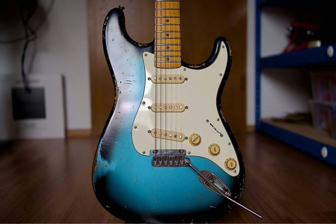 みつーん様用 Constantin Guitars stratocaster