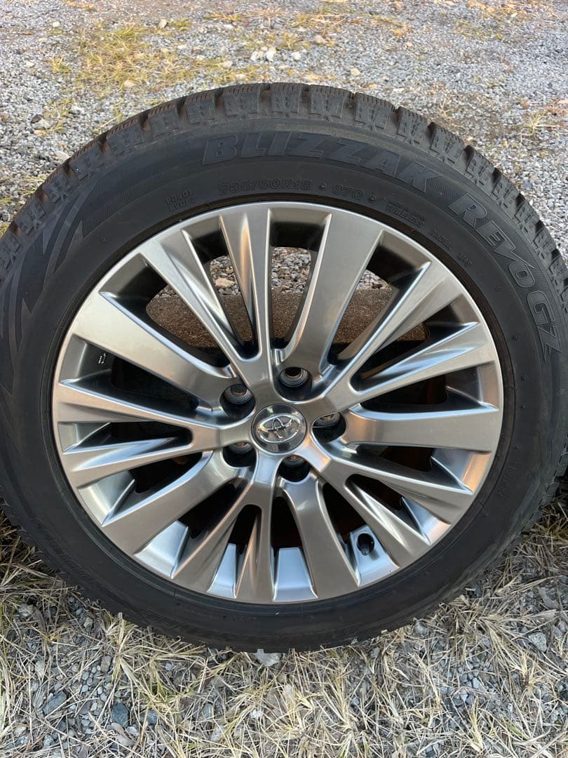 20ヴェルファイア ゴールデンアイズ2 純正ホイールスタッドレスタイヤ４本セット