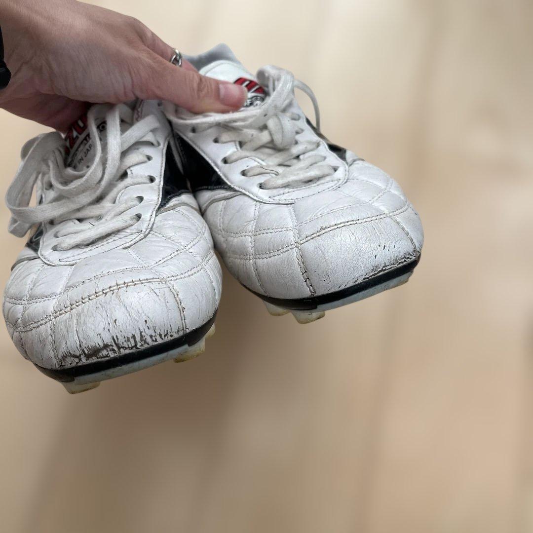 ミズノMIZUNO モレリア2 サッカースパイク　27.5センチ