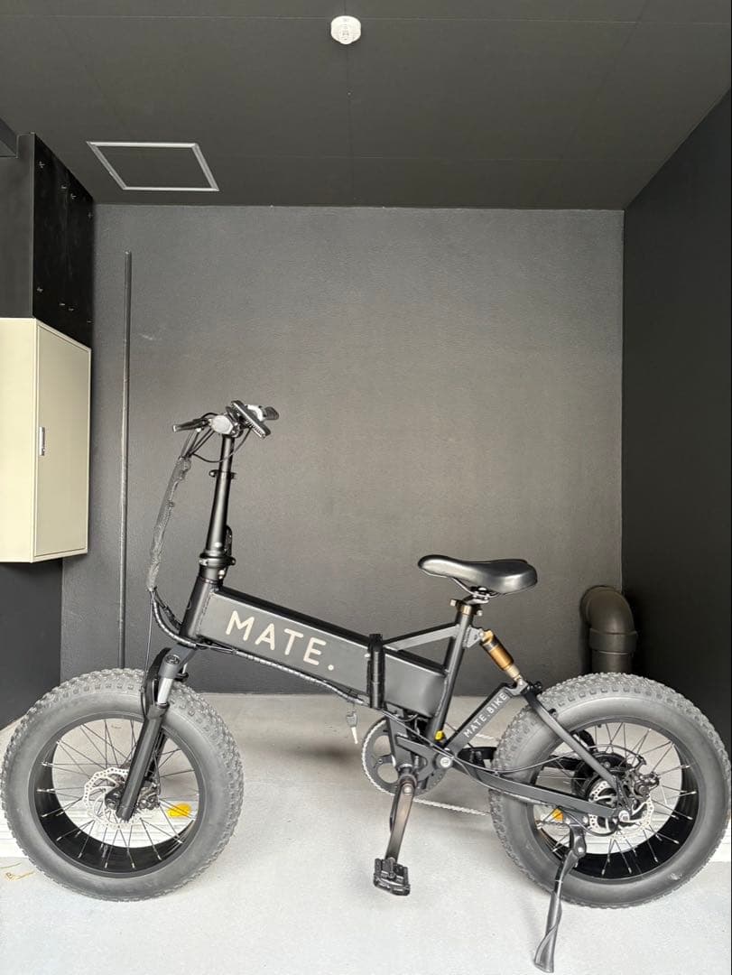 MATE X ブラック 750 新古車 格安