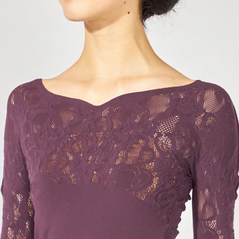 チャコット　ノーソーイングニット　カップ付き　バレリーナネック