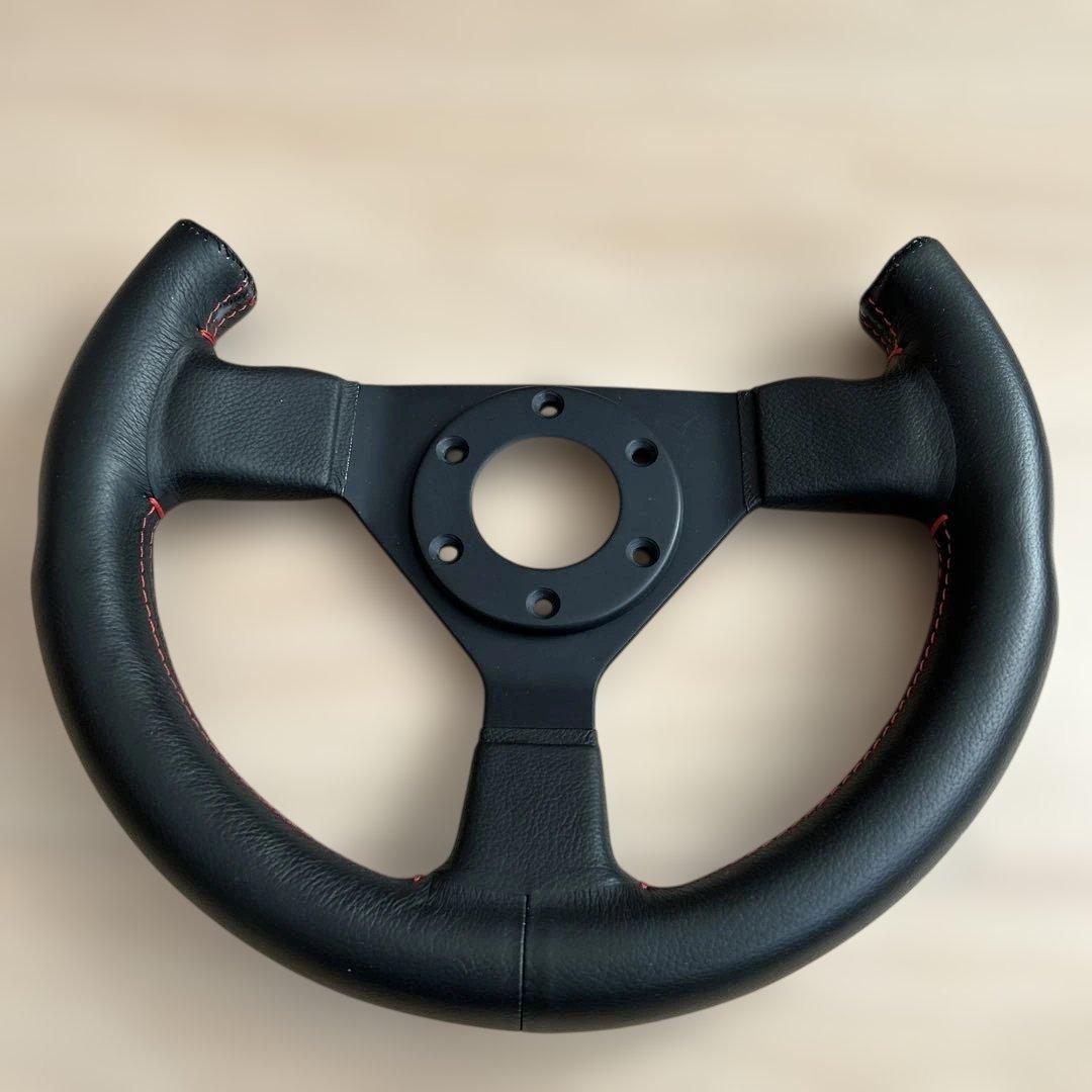 佐藤琢磨仕様　レザー ステアリング