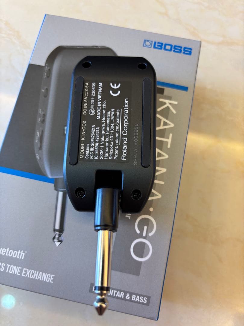 ギター BOSS KATANA:GO KTN-GO2