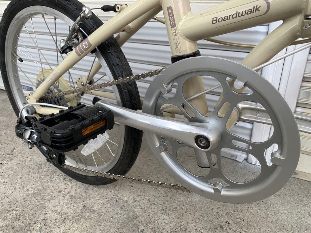 送料無料DAHON 折り畳み自転車Boardwalk SHIMANO 7速 20