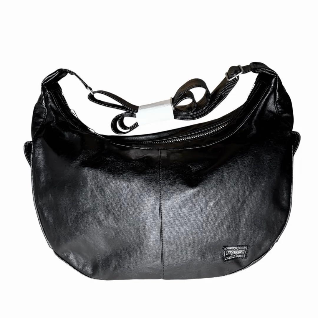 極美品✨ポーターフリースタイル ショルダーバッグ ハーフムーン ブラック L