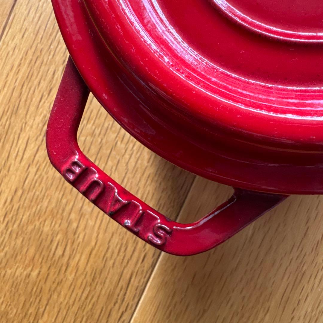 STAUB ストウブ オーバル23cmレッド