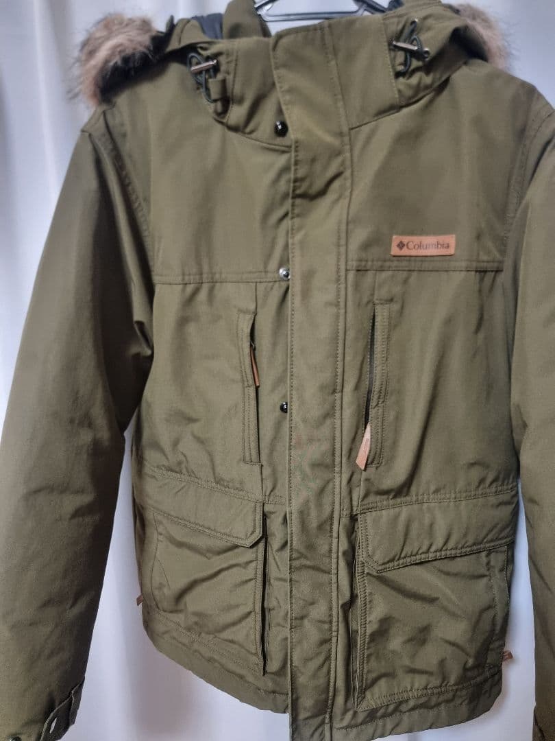 Columbia オリーブ ダウンジャケット