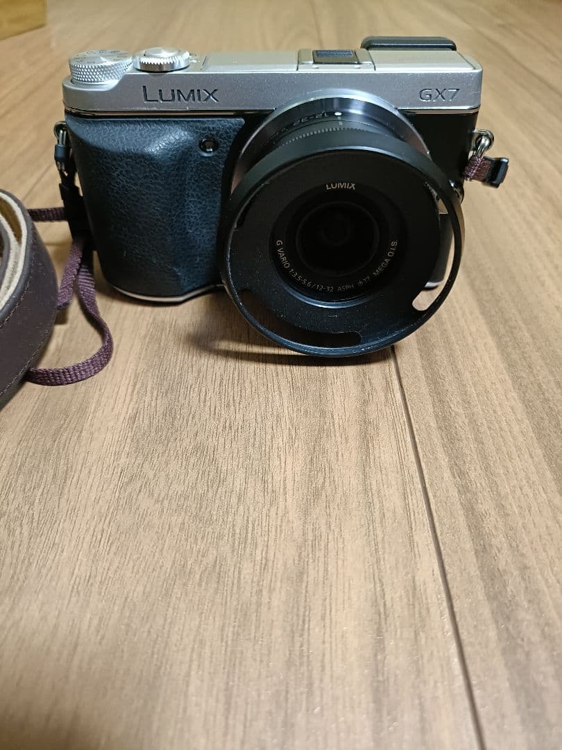 美品 Panasonic LUMIX DMC-GX7 シルバー+12-32mm付