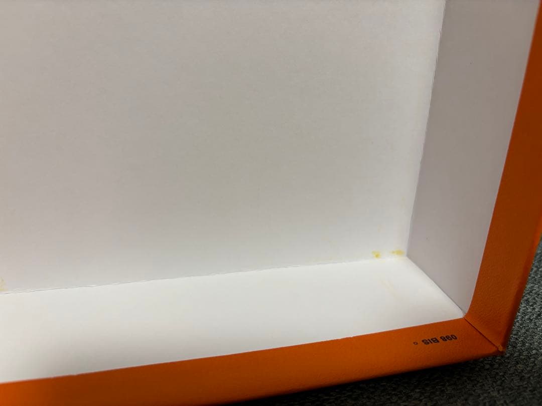 エルメス　箱と紙袋とリボンのみ　オレンジボックス　ピコタンmm 22 ラッピング