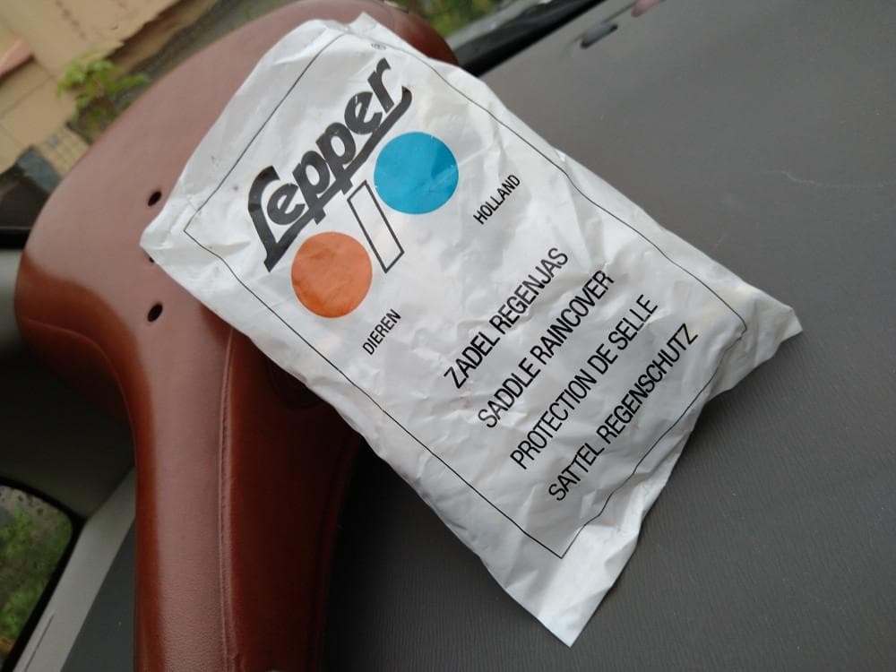 1日限定価格★Lepper 本革 サドル　レッパー レザー