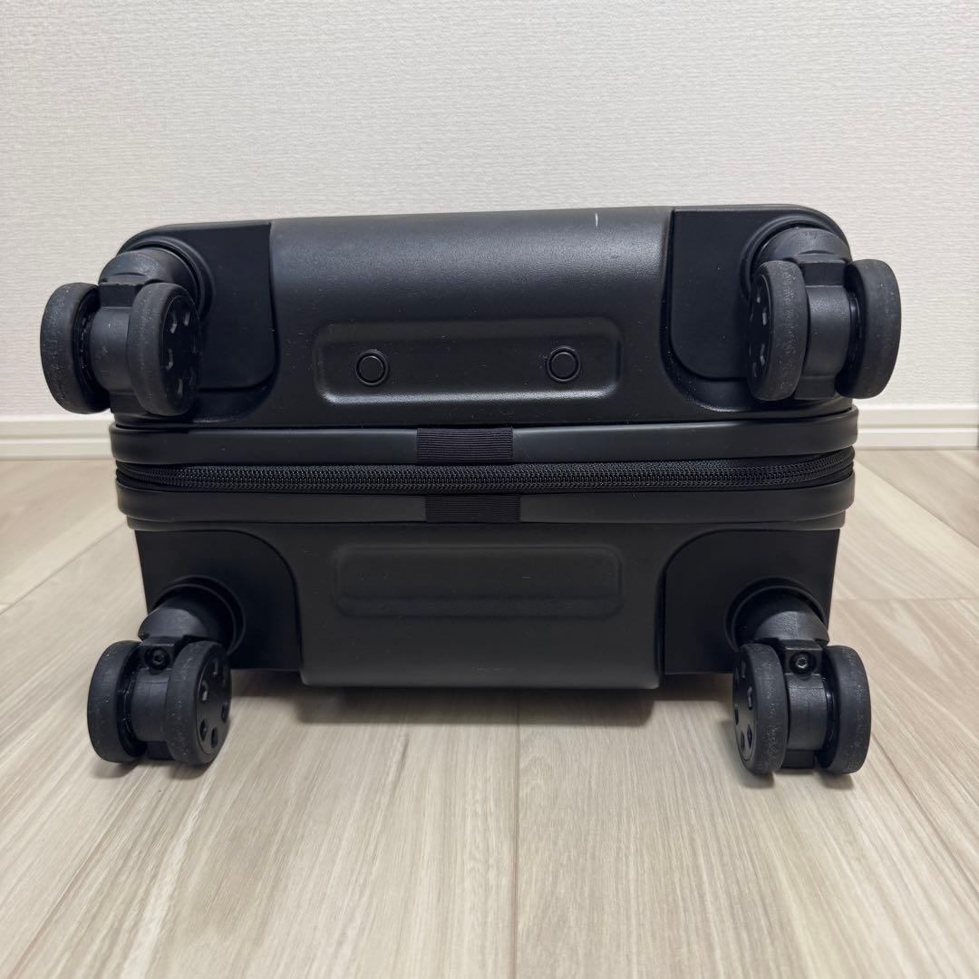 無印良品 バーを自由に調節できる ハードキャリーケース 20L