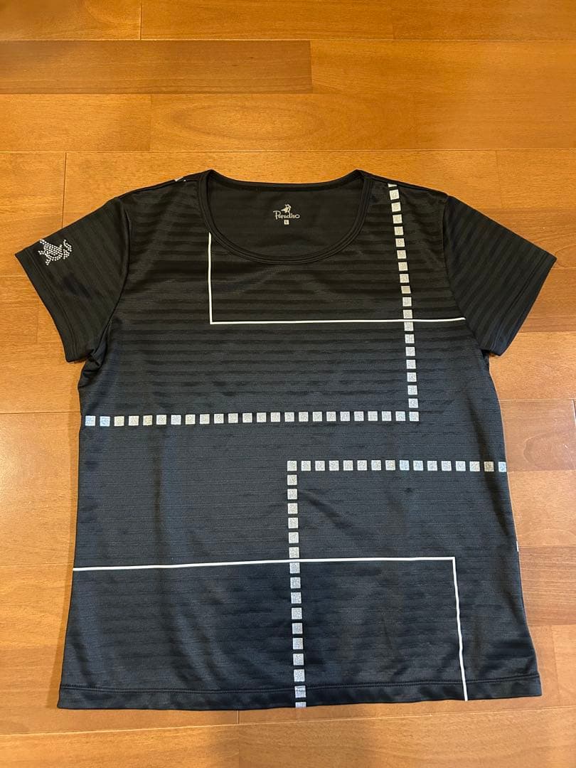 パラディーゾブルゾン＆ゲームシャツ＆ショートパンツセット　夏物　シルバーラメ