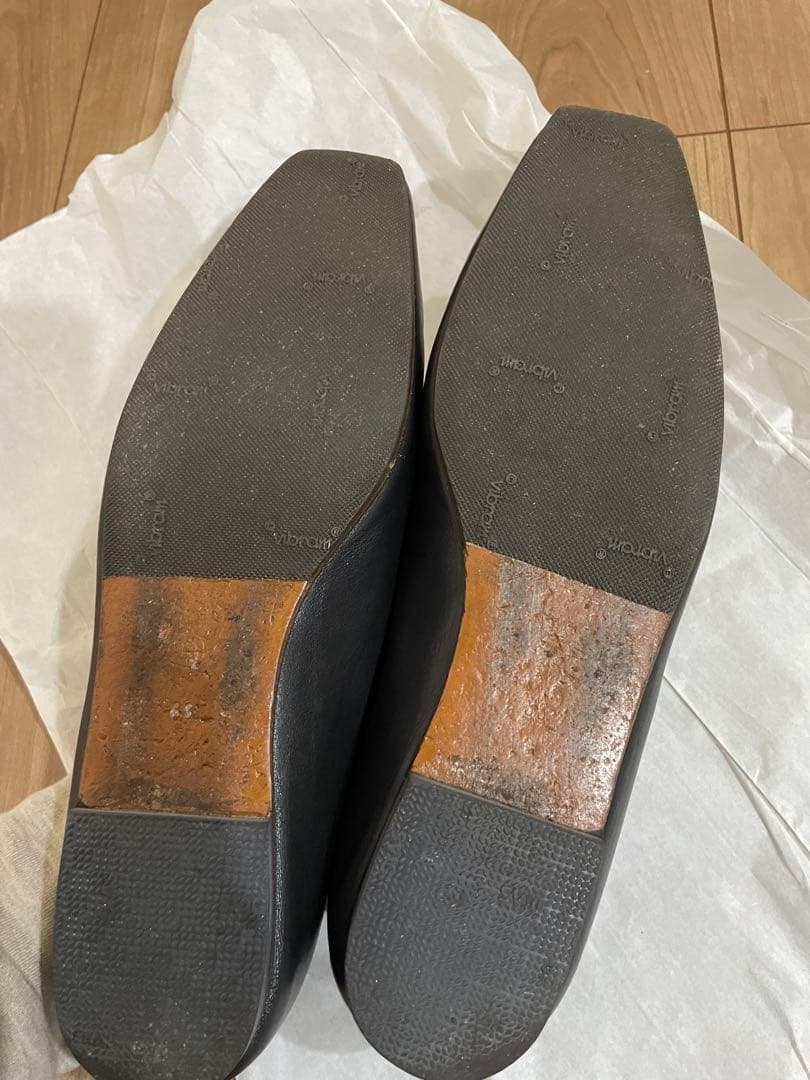 THE ROW スクエアトゥパンプス