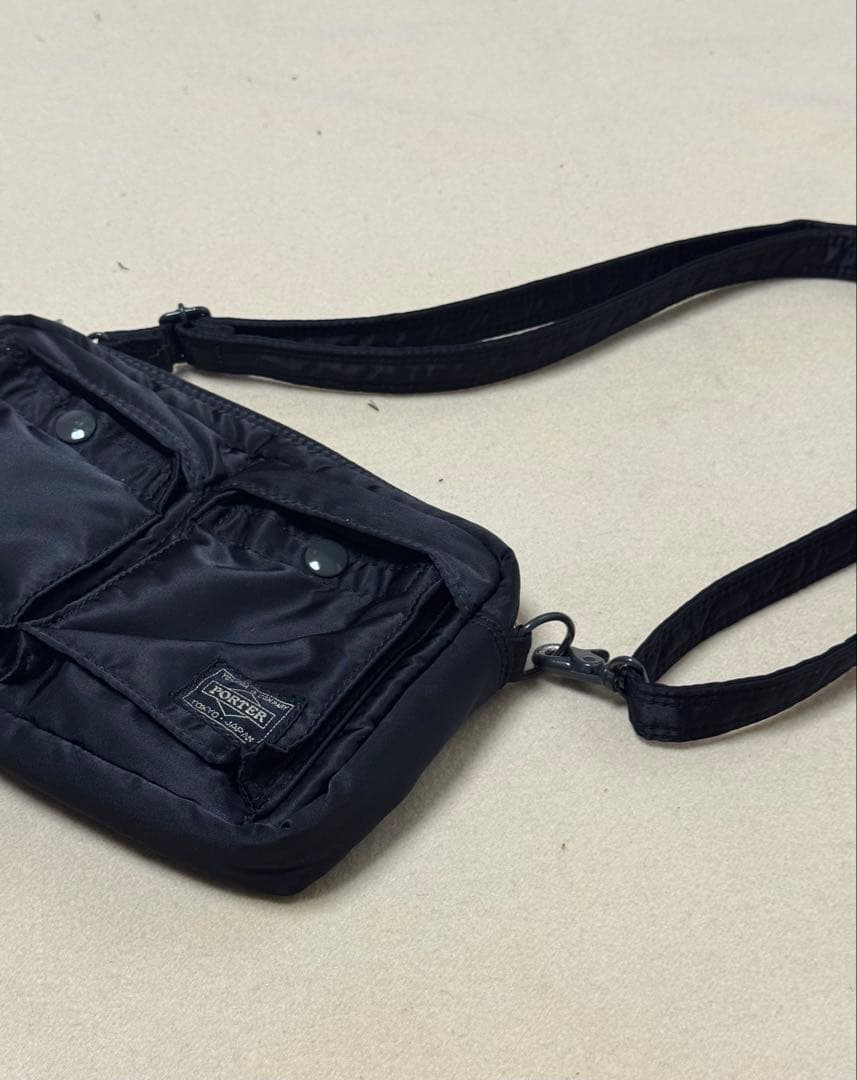 POTERポーター吉田カバンタンカー（TANKER）ショルダーバッグ