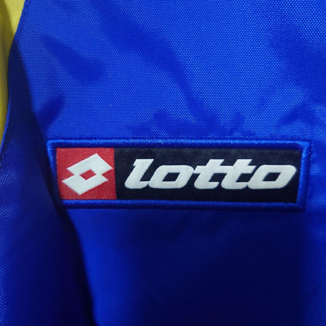 代表　ウィンドブレーカー