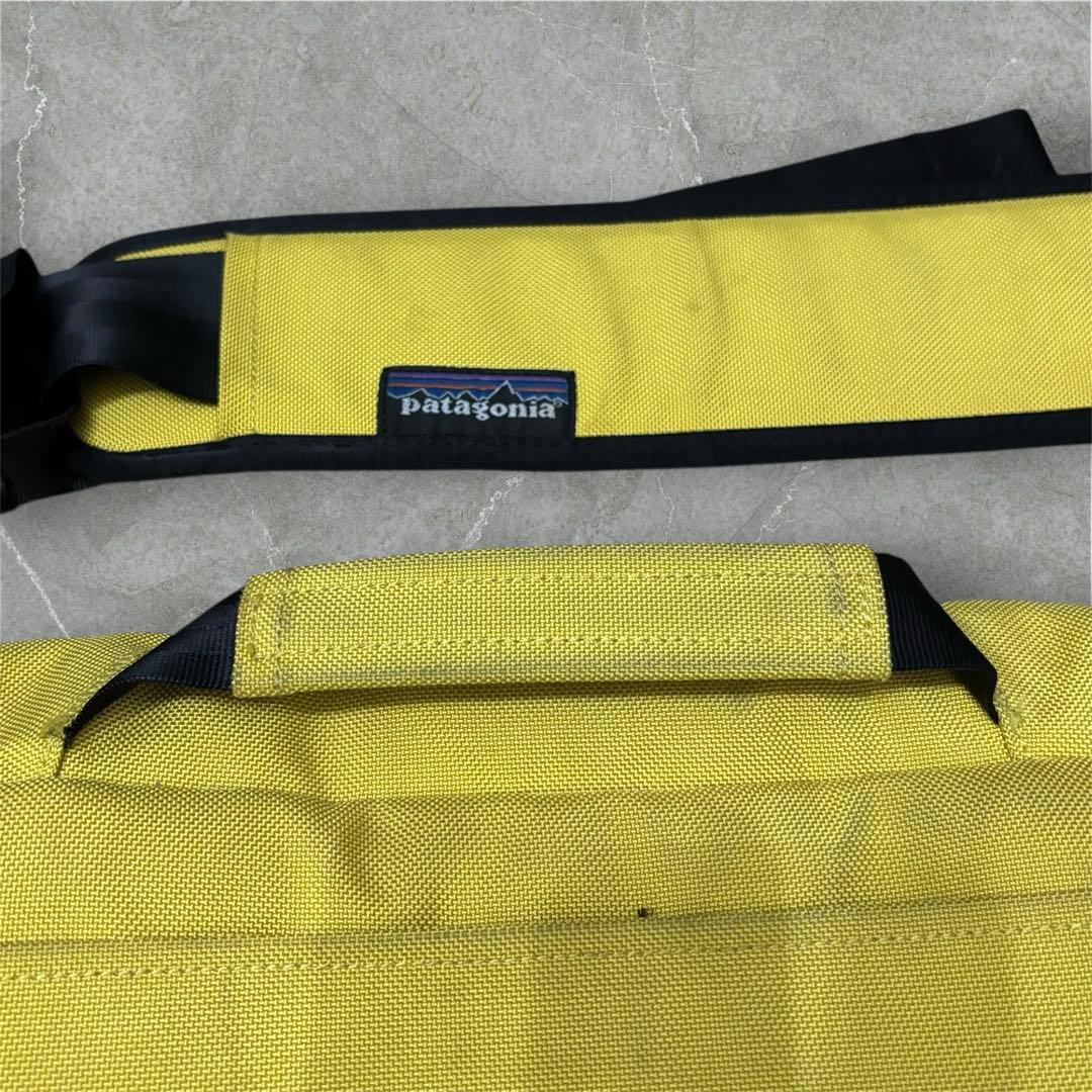 パタゴニア　メッセンジャーバック　ハーフマス　　y2k archive 黄色