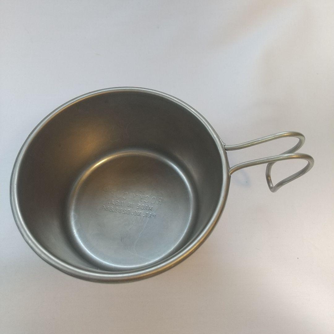 希少品ロッキーカップ 1/2パイント（約236ml）R刻印