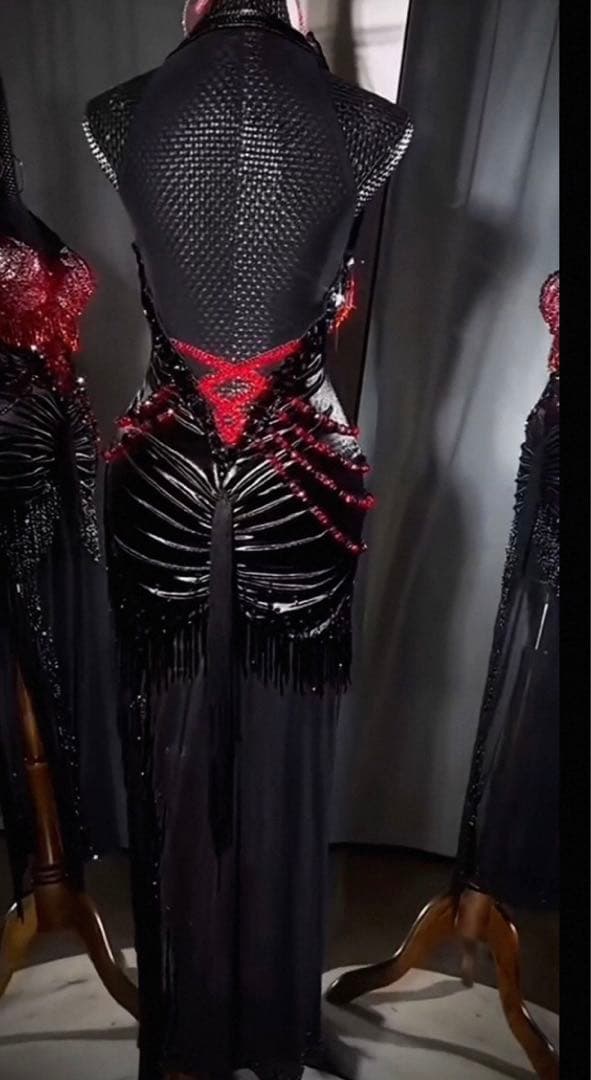 社交ダンスドレス　ラテンドレス　競技ダンスドレス　ダンス衣装