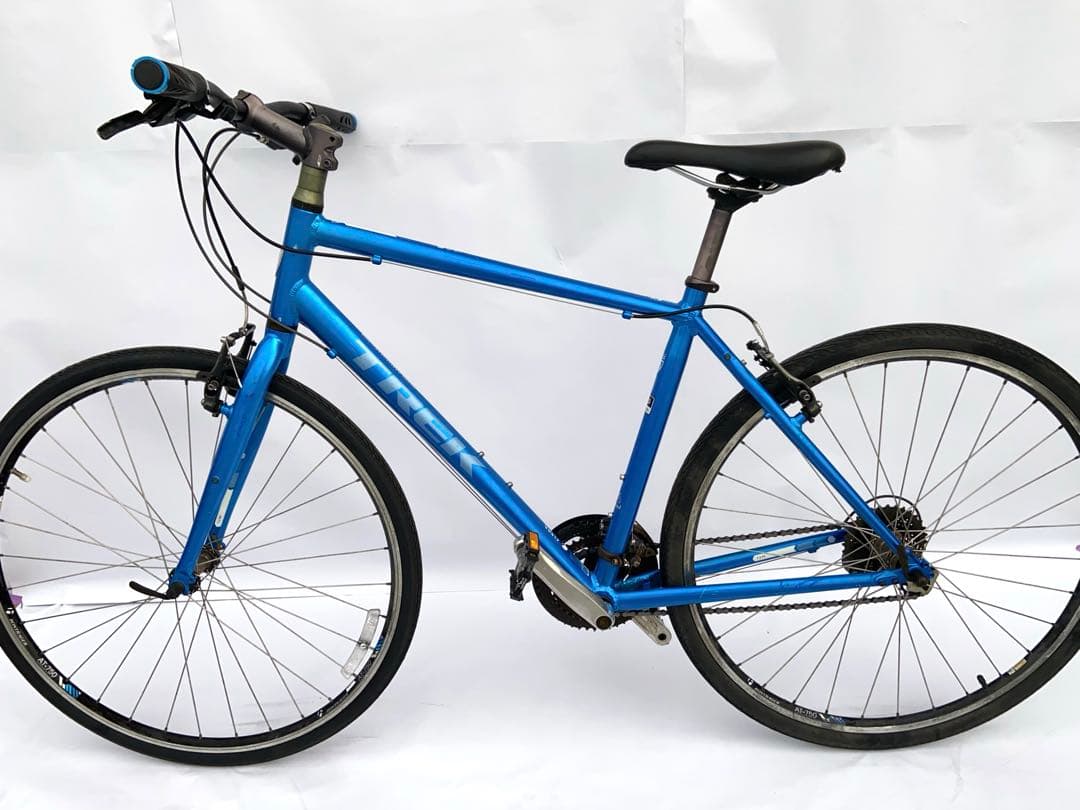 TREK FX7.2 クロスバイク　トレック fx7.3 自転車　fx234