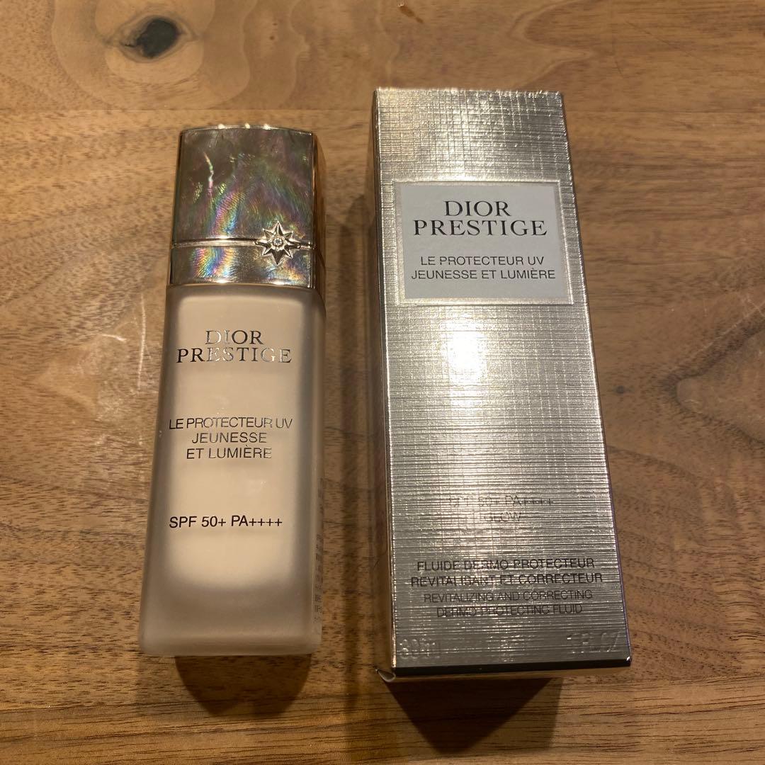 Dior Prestige UV プロテクター シアーグロー30mL