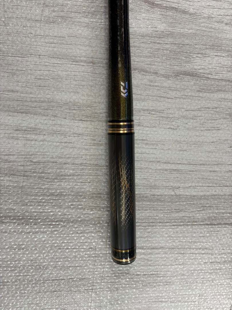 ダイワ 銀狼王牙AGS チヌ竿 1号53m