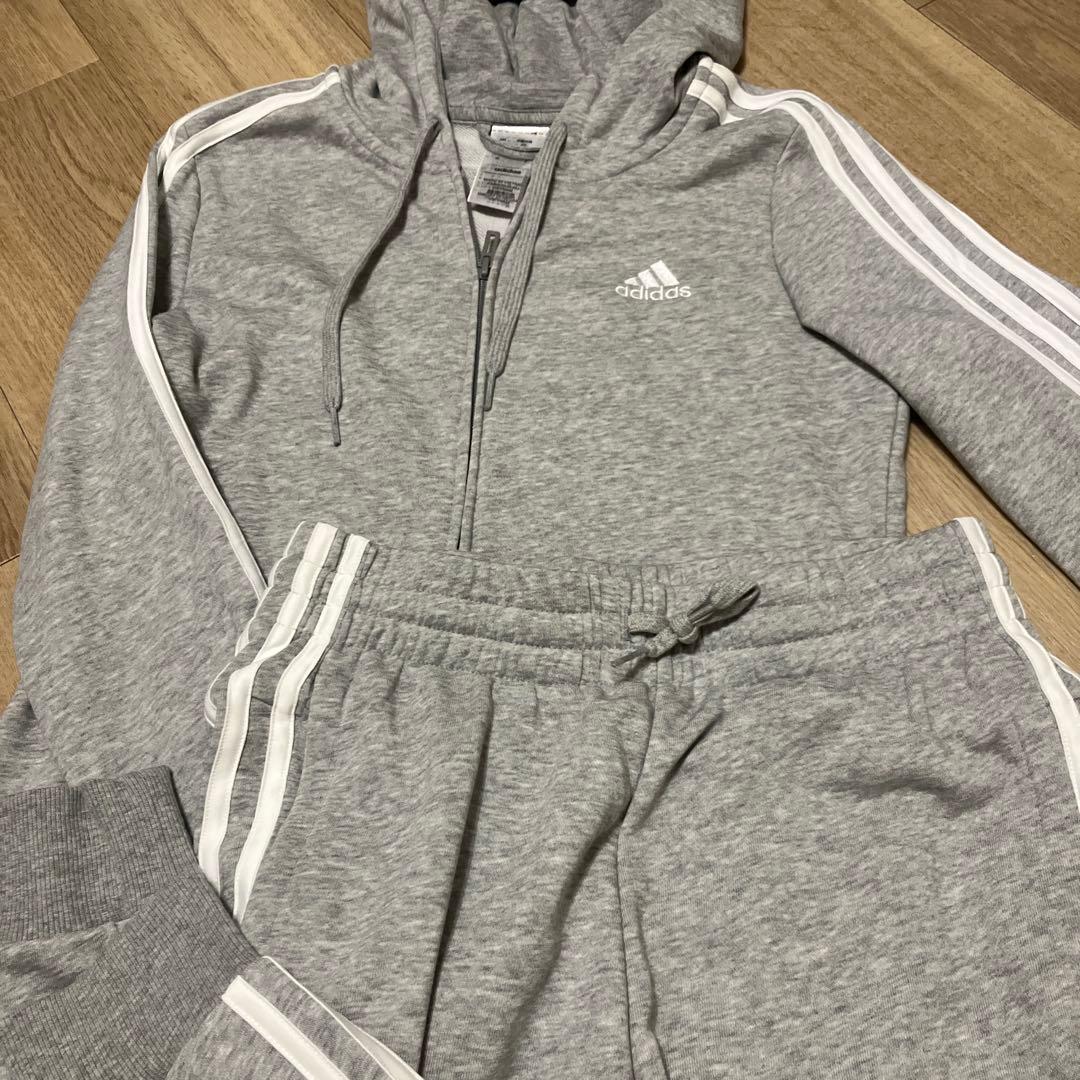 adidasスエット上下レディースLくらい