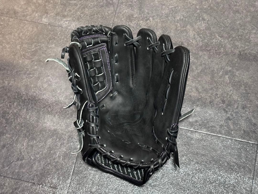 Dクエスト　軟式オーダーグラブ