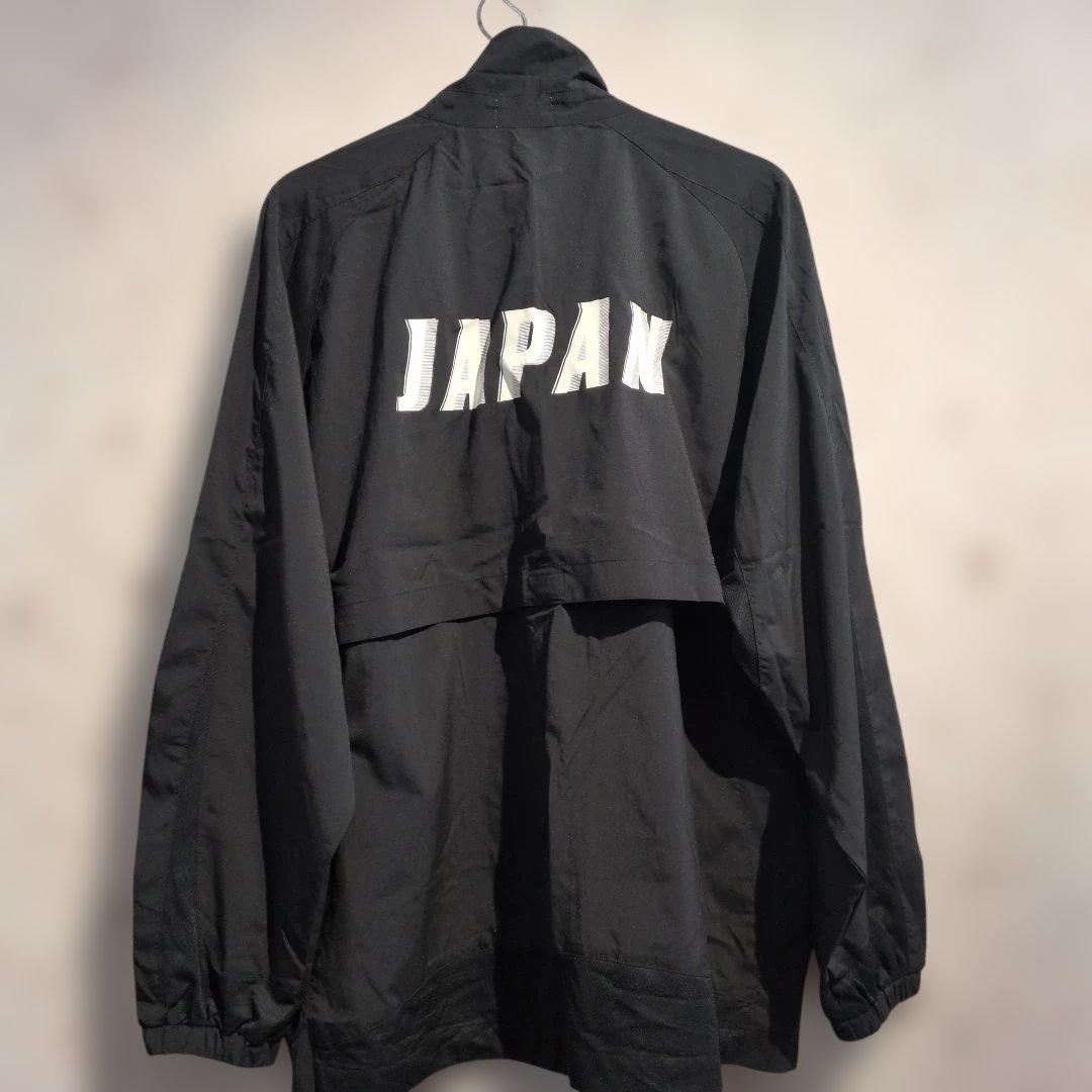 ヨネックス　バトミントン　日本代表　ウォームアップジャケット　ブラック　薄手