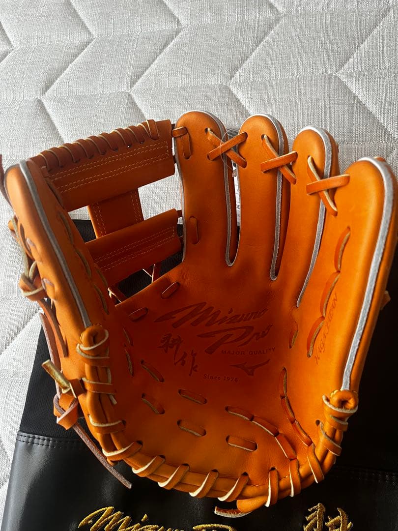 最終お値下げ！【限定】ミズノプロ　岸本耕作マイスター監修グラブ