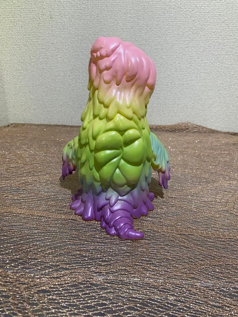 FantazzzyTOYS ヘドラ ソフビ コットンキャンディー