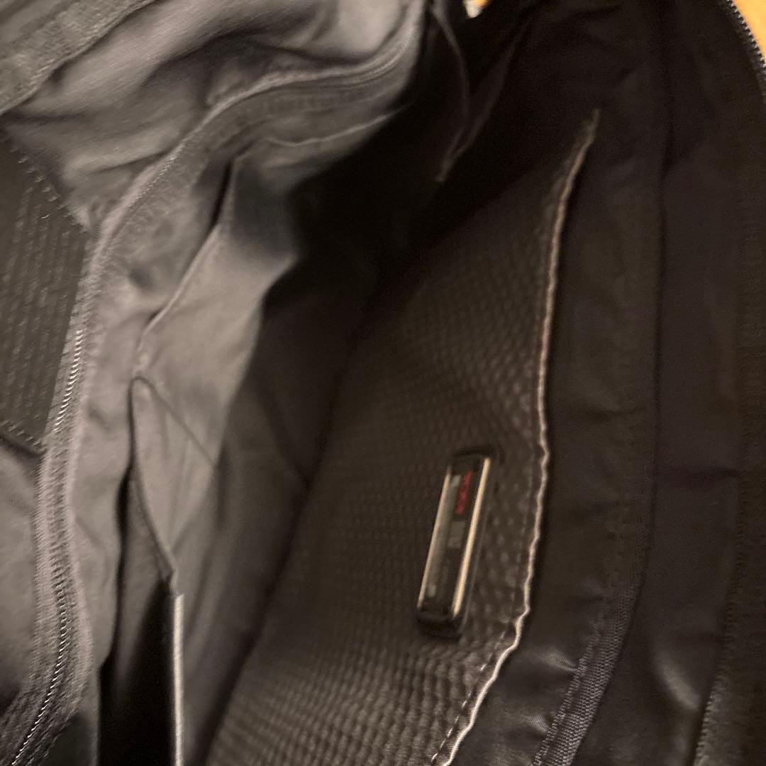 tumi ブリーフケース　黒