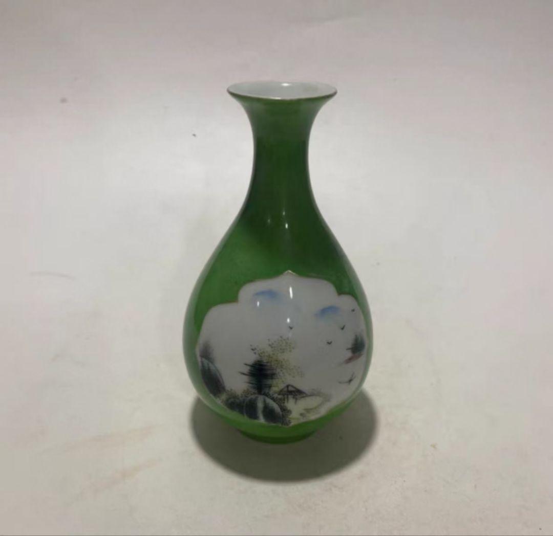 緑色 陶器 花瓶 風景画