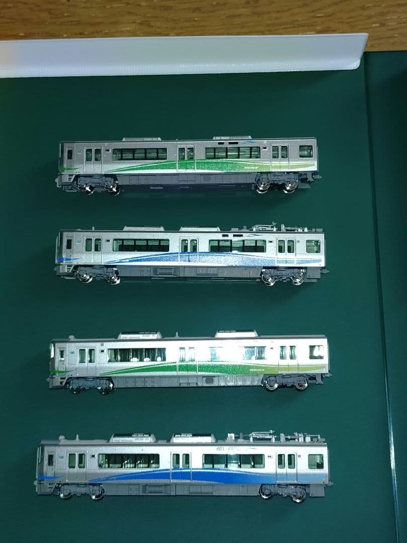 KATO　あいの風とやま鉄道521系1000番台2両×2の4両セット