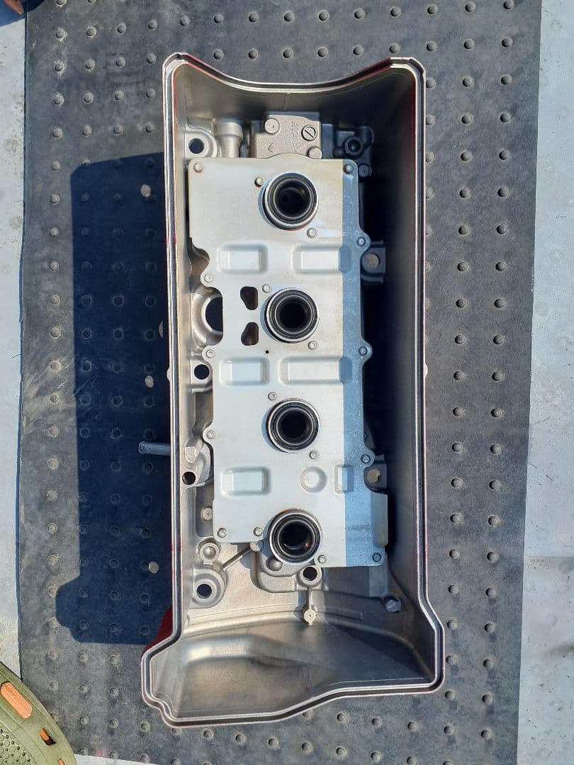 ステップワゴン DBA-RG1 ヘッドカバー タイプR 風 結晶塗装