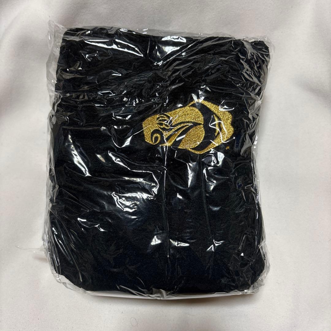 [新品]Acid Black Cherry フード付きブランケット