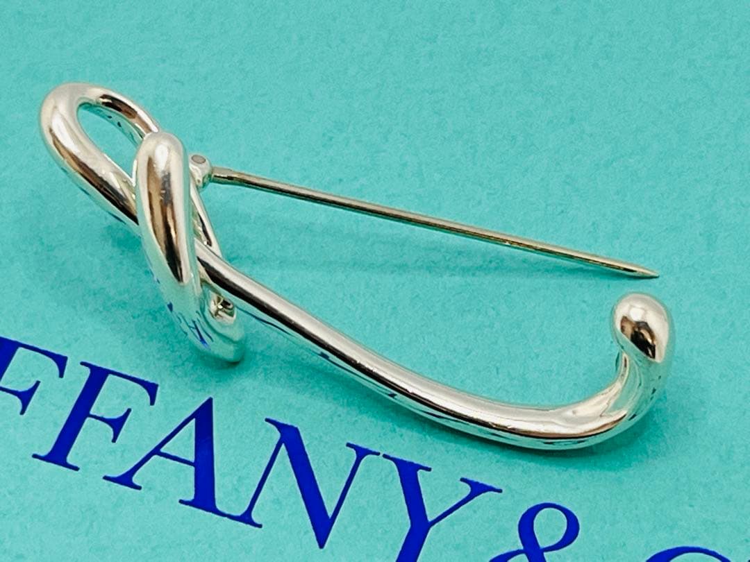 c583 美品　ティファニー　アルファベット「t」イニシャル「T」ブローチ925