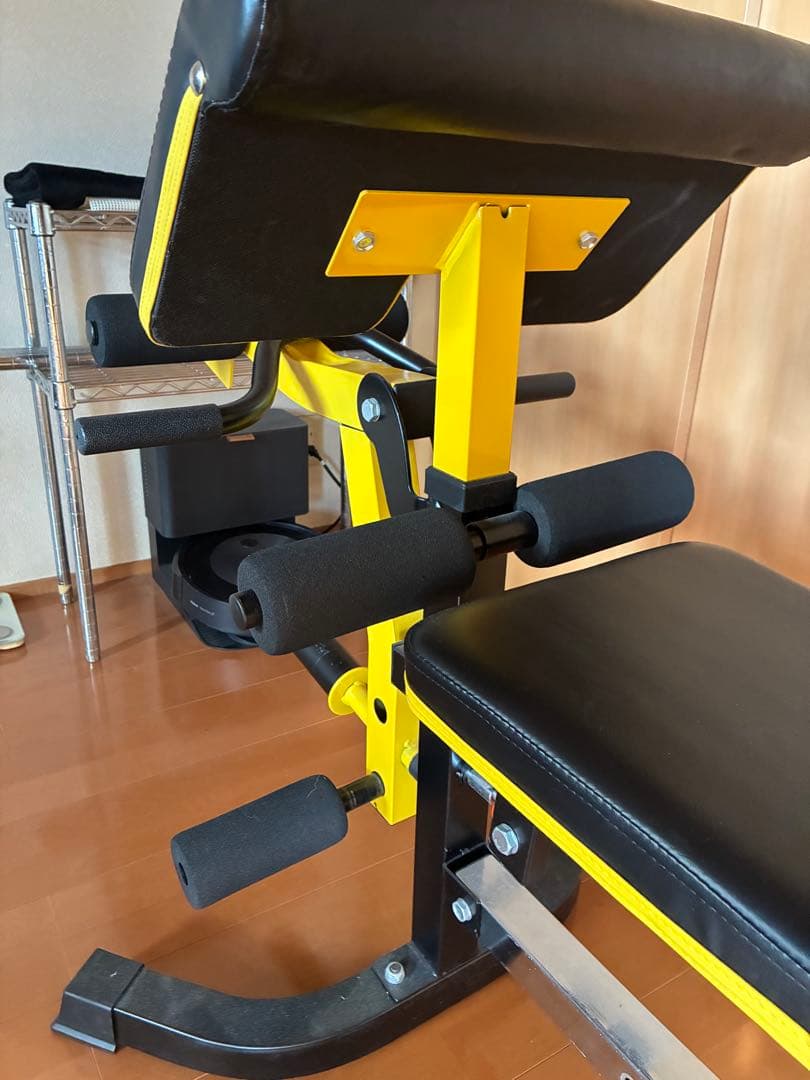 BODYMAKER トレーニングベンチ 黒/黄色