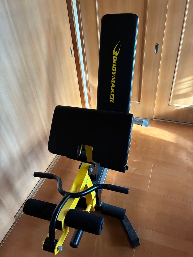 BODYMAKER トレーニングベンチ 黒/黄色
