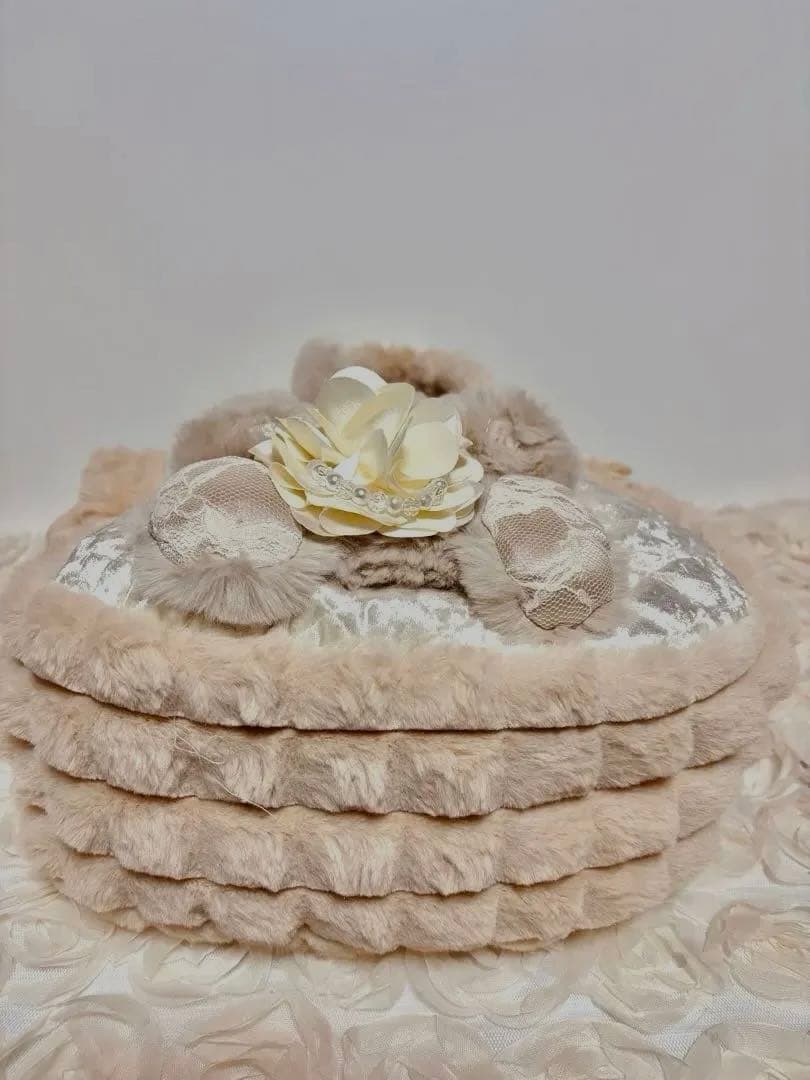 コヤンイサムチョン　ベージュファのころりんバッグ