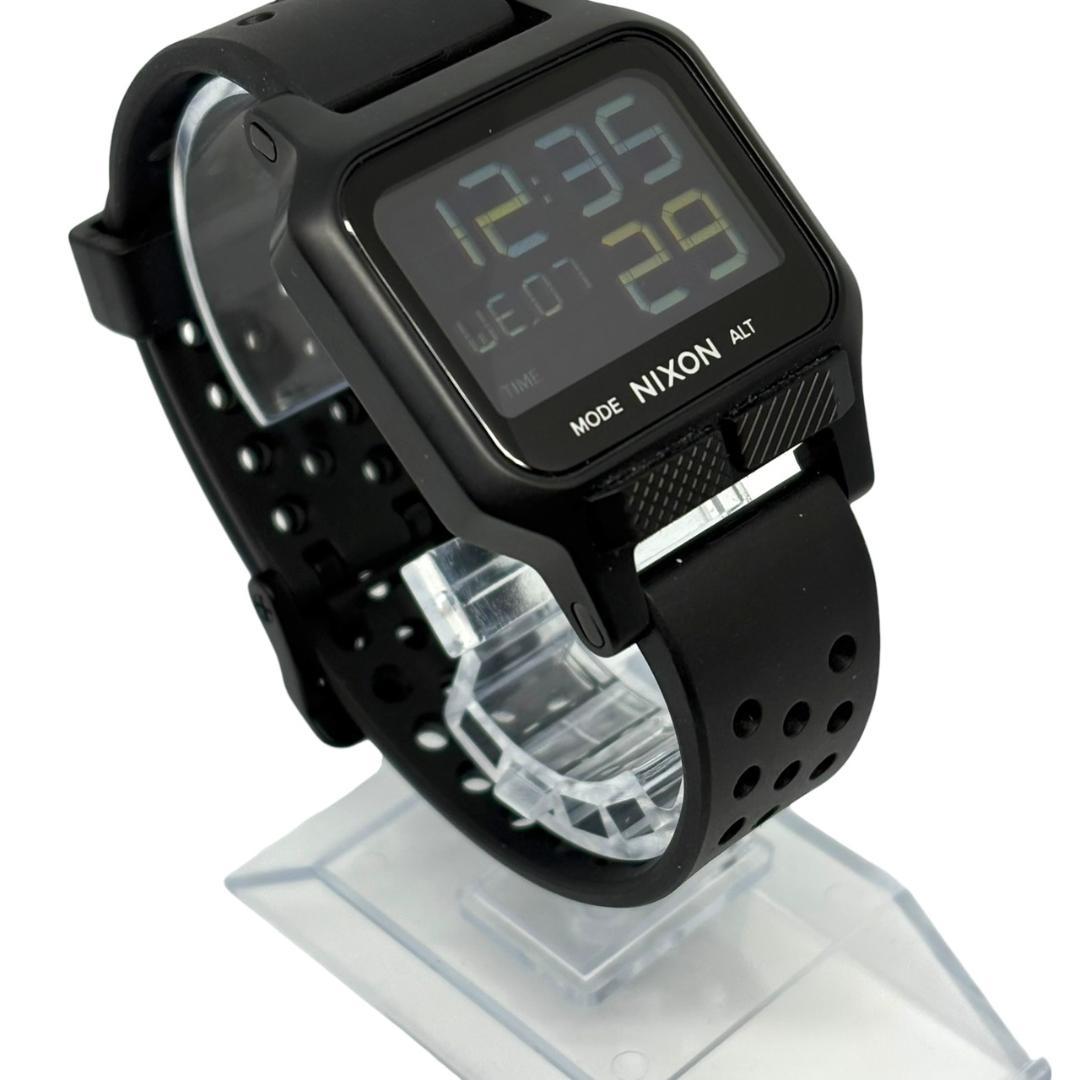 【極美品】NIXON ニクソン THE HEAT ALL BLACK　腕時計