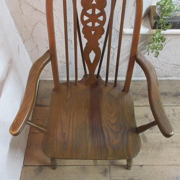 イギリス アンティーク 家具 アームチェア ウィンザーチェア 椅子 4726e