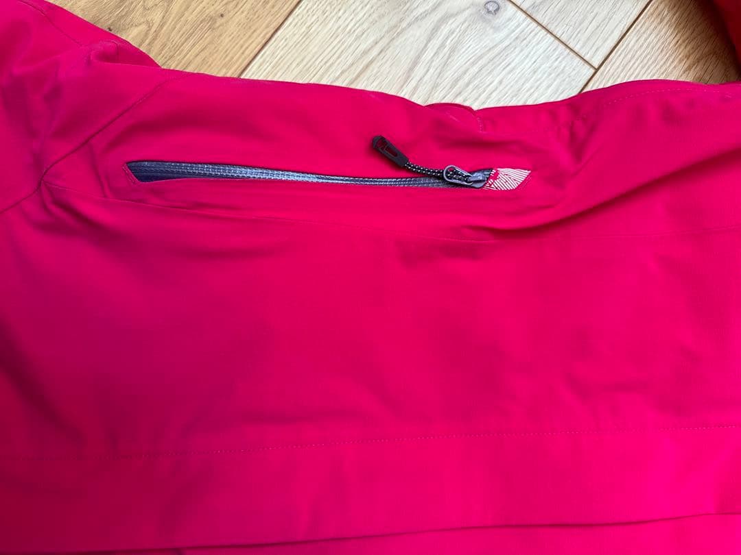 Salomon スキーウェア ピンク 女性用