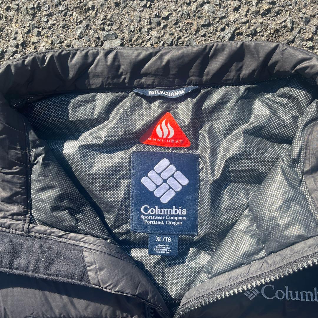 Columbia 【OMNI-HEAT】　アウター　黒　限定値下げ　激安