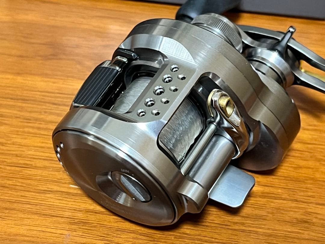 【シマノ】23カルカッタコンクエストBFS XG LEFT