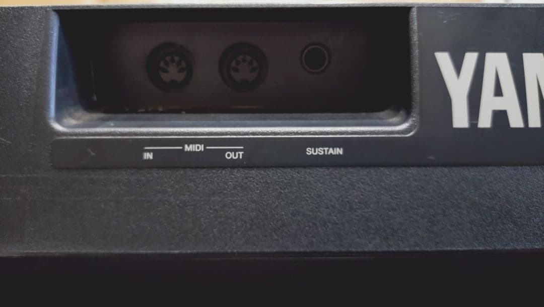 年始値下げ YAMAHA PSR-201 キーボード