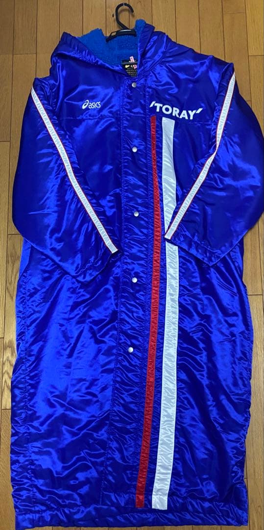 バレーボールTORAY Arrows フード付きロングコート