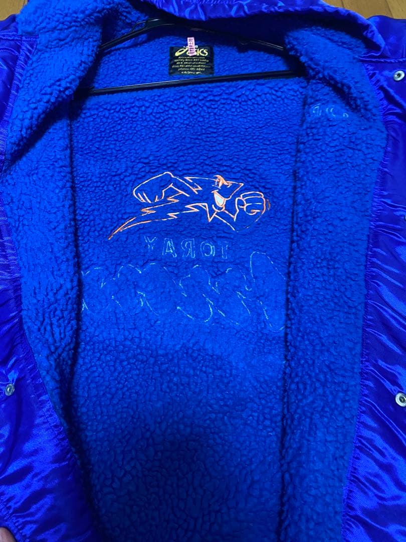 バレーボールTORAY Arrows フード付きロングコート