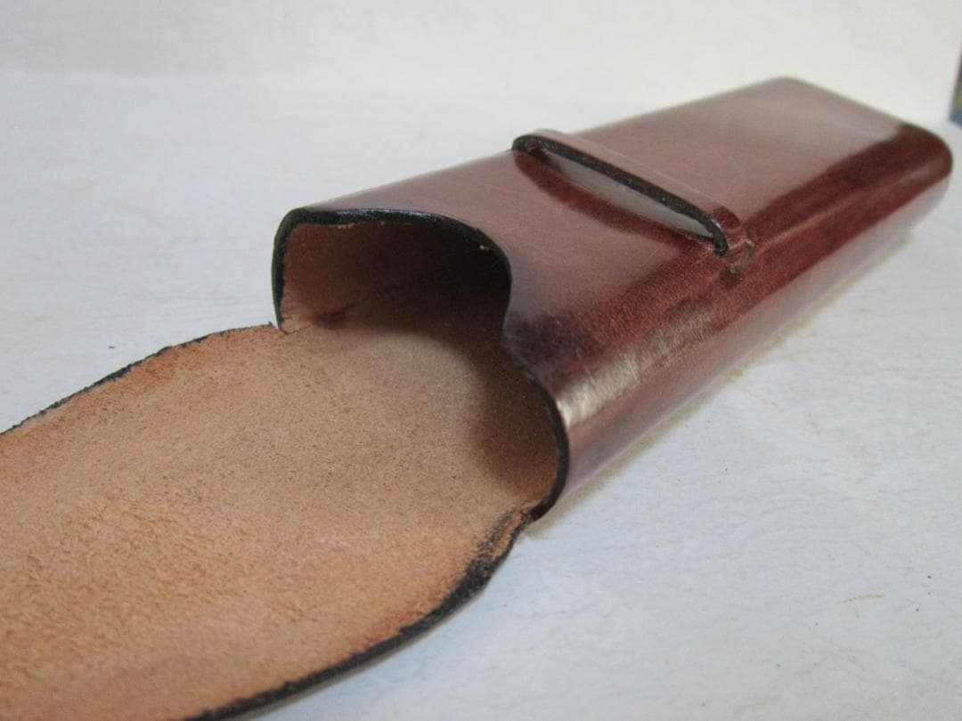 革製　ペンケース　イタリア　フィレンツェ　伝統工芸品　職人技　革