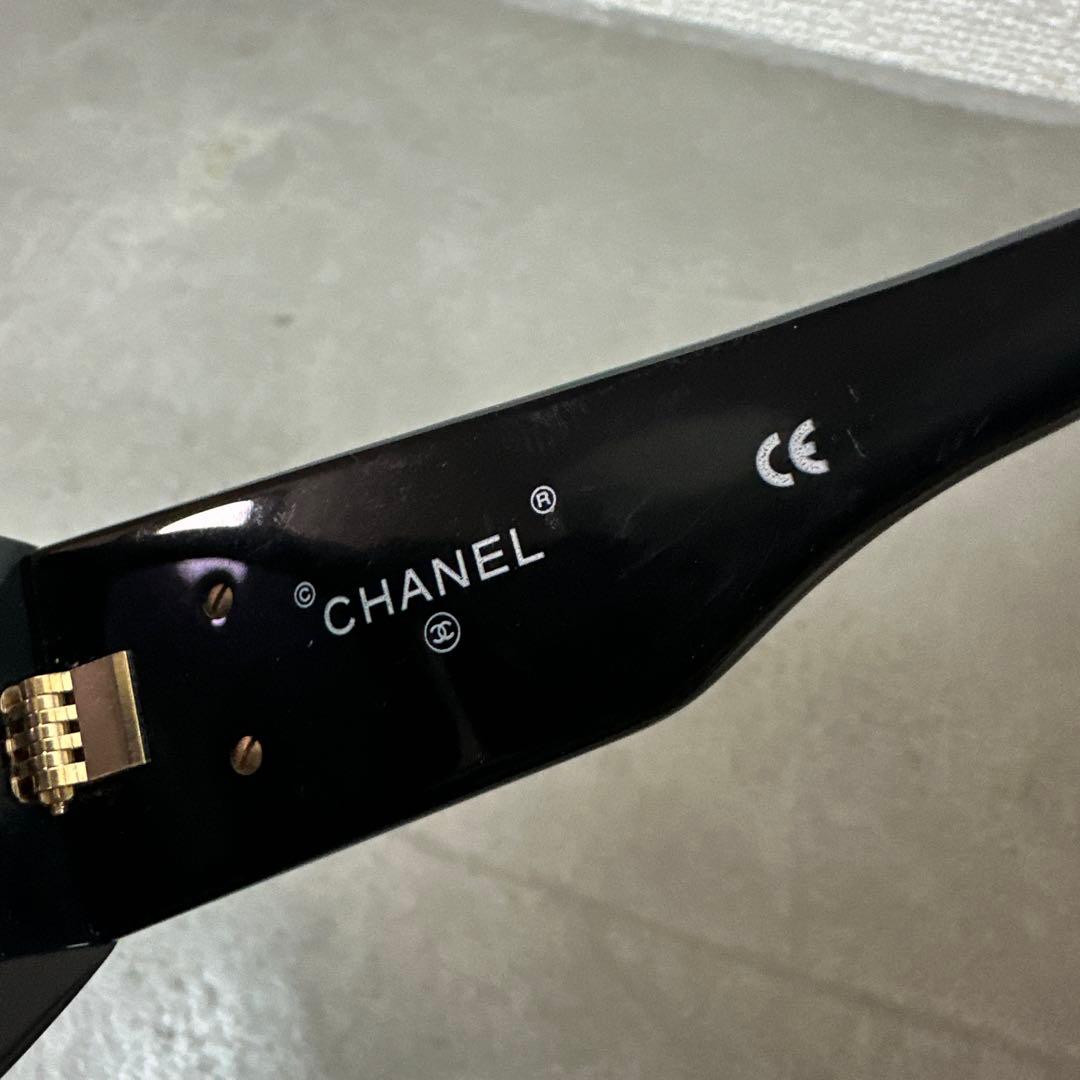 CHANEL シャネル サングラス ココマーク マトラッセ ブラックフレーム